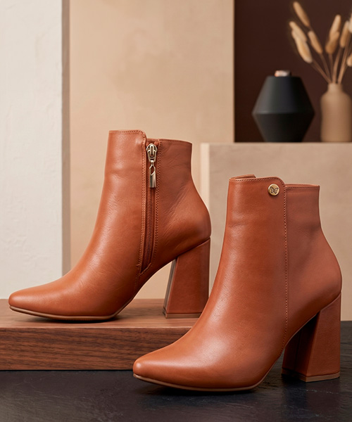 Botines Alina color miel para mujer