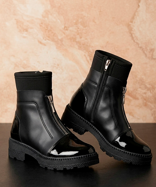 Botines Lola color negro para mujer